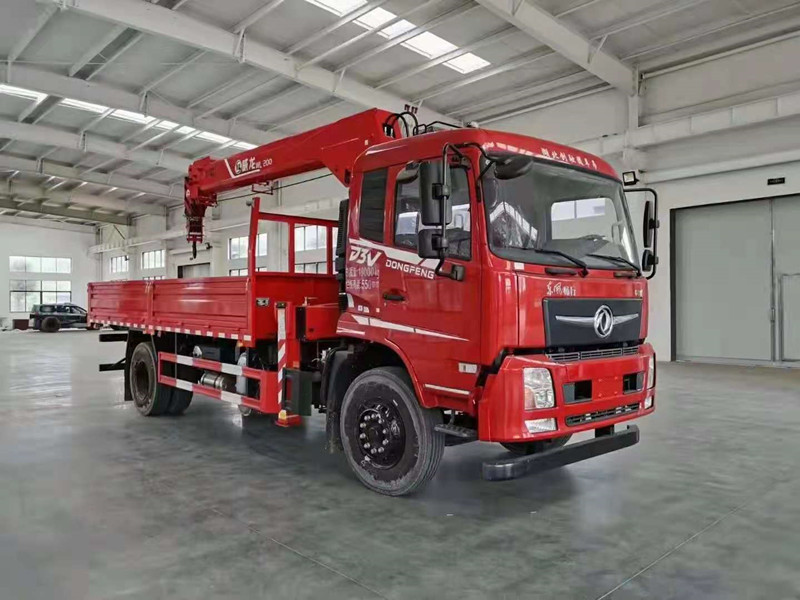 國(guó)六東風(fēng)暢行D3V單橋隨車吊